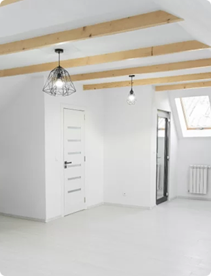 Feature pendant lighting installation in a commercial interior